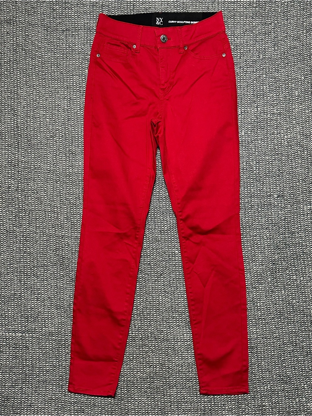 🆕 New York & Company Bold Red Curvy Sculpting Skinny Pants